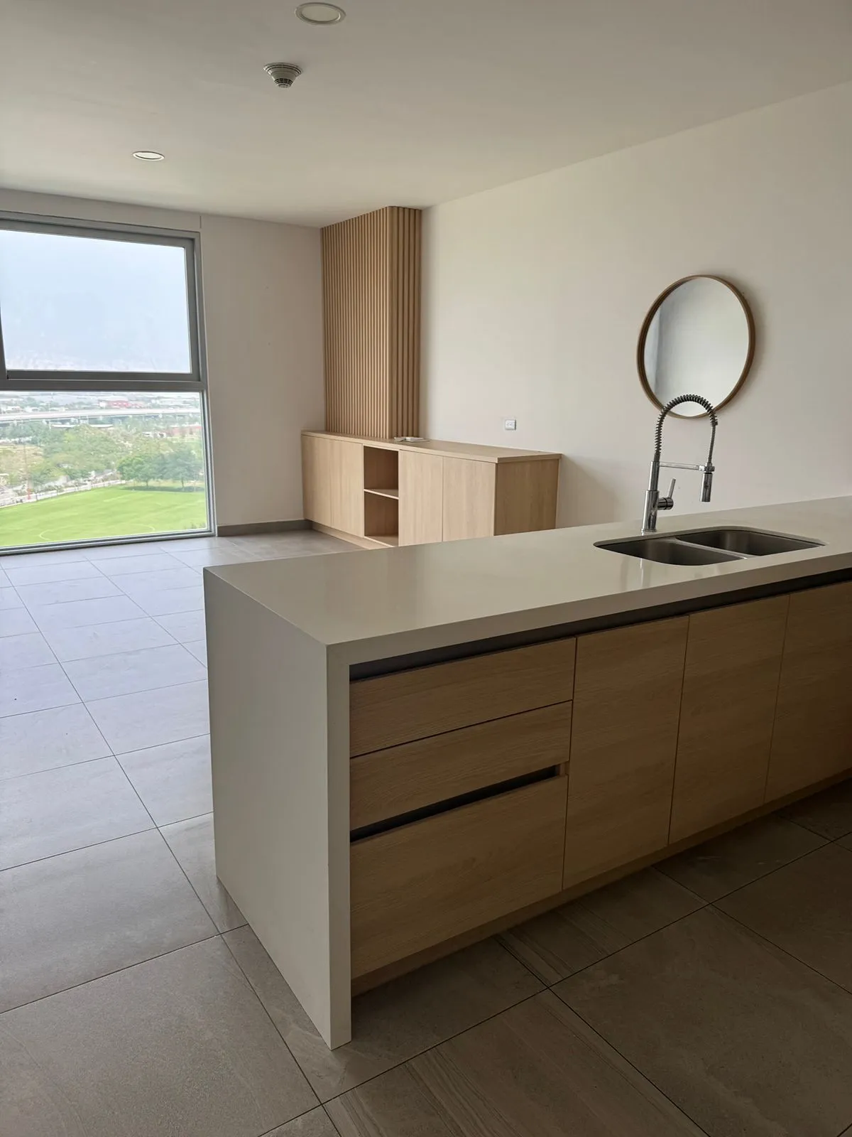 Foto 6 del departamento 90 m² — Sin amueblar en Torre Tulé